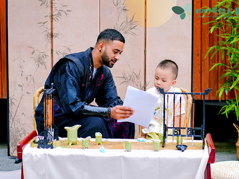 每天睡前亲子阅读 好处太大了